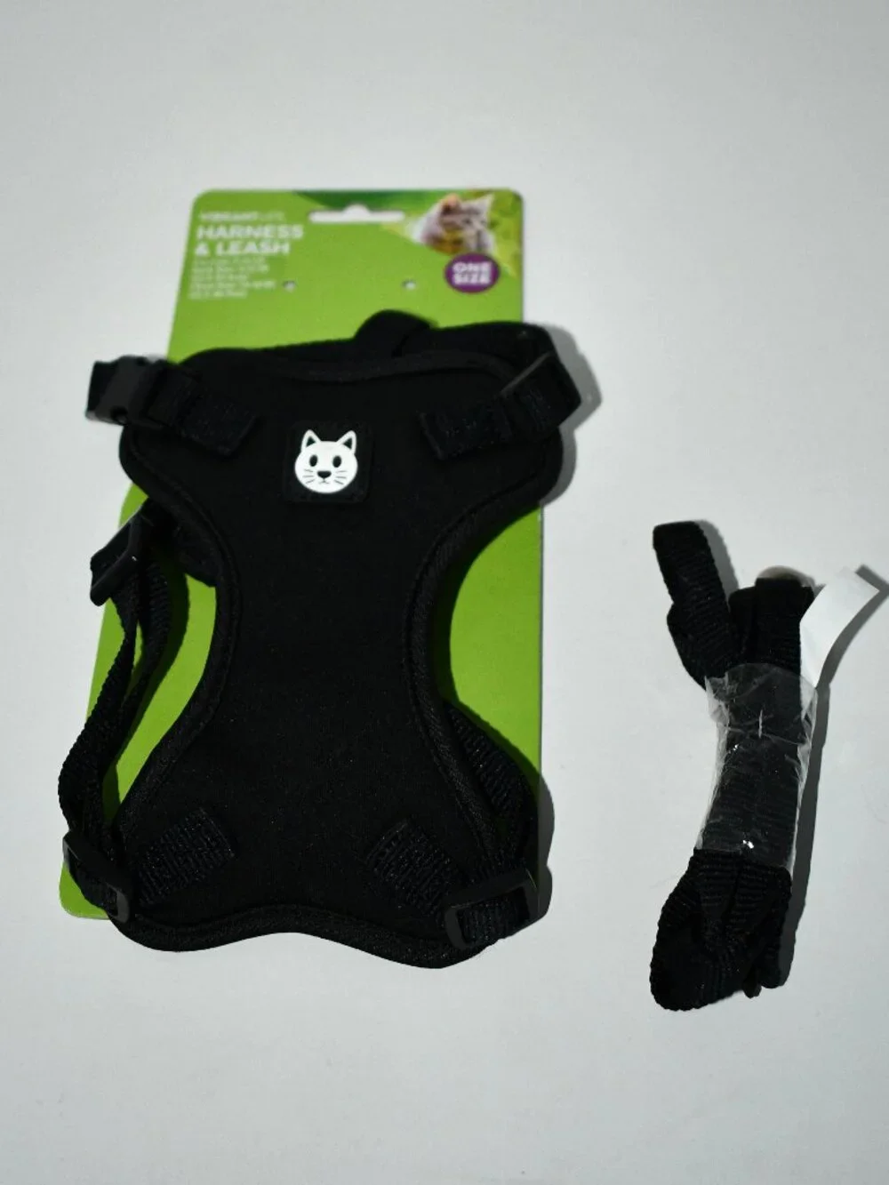 Vibrant Life Cat Harness & Leash Set Black Adjustable 8-15 lbs NWT